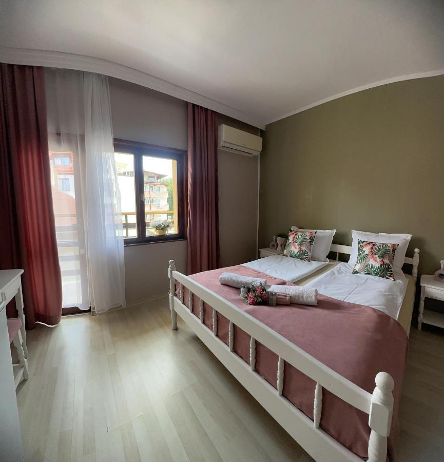 Guest House “Poli” Nesebar Esterno foto